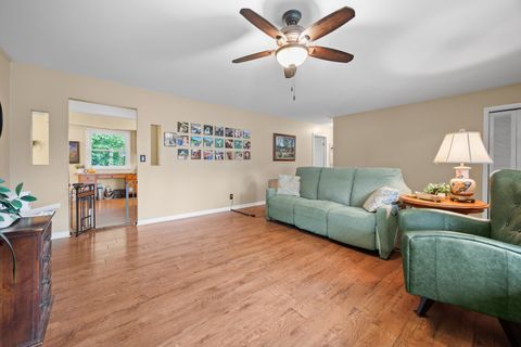 Tiny photo for 407 Keith Avenue, Crystal Lake, IL 60014 (MLS # 12501735)