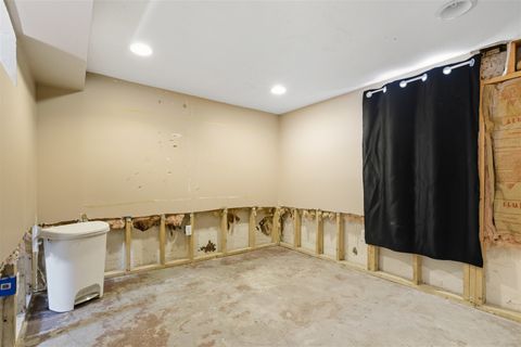 Tiny photo for 1227 Low Street, Bloomington, IL 61701 (MLS # 12488028)