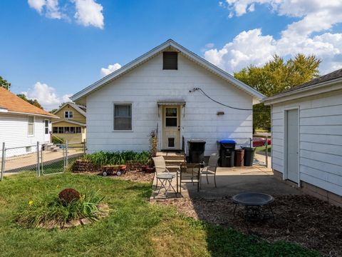 Tiny photo for 1227 Low Street, Bloomington, IL 61701 (MLS # 12488028)