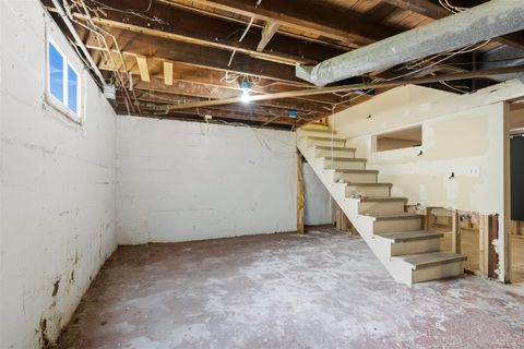 Tiny photo for 1227 Low Street, Bloomington, IL 61701 (MLS # 12488028)
