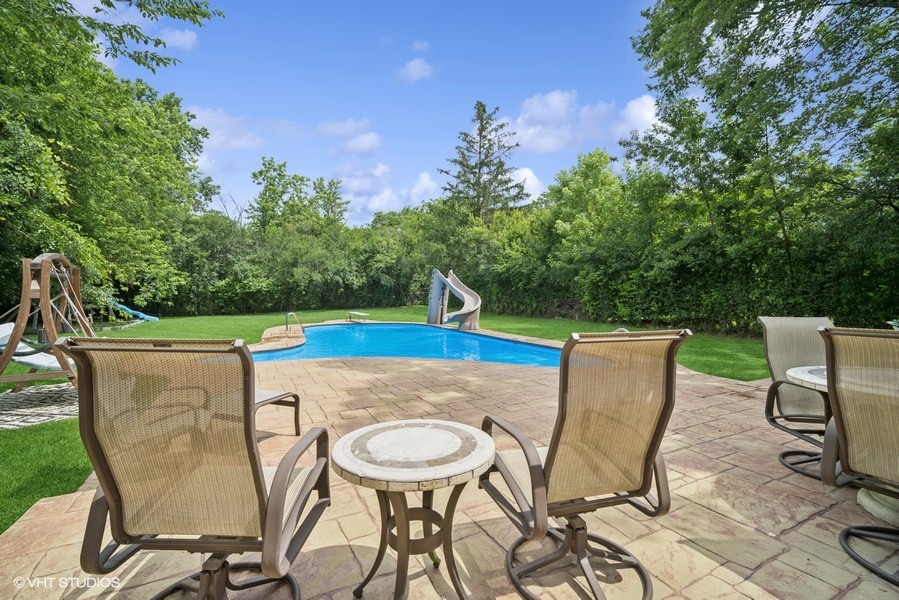 49 Red Oak Lane