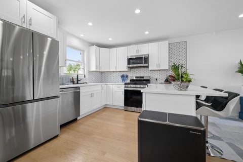Tiny photo for 13342 S Avenue N, Chicago, IL 60633 (MLS # 12673344)