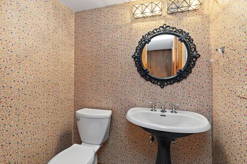 Tiny photo for 25 Shoreline Road #D, Lake Barrington, IL 60010 (MLS # 12533640)