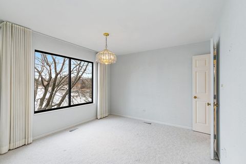 Tiny photo for 25 Shoreline Road #D, Lake Barrington, IL 60010 (MLS # 12533640)