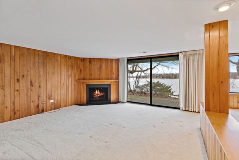 Tiny photo for 25 Shoreline Road #D, Lake Barrington, IL 60010 (MLS # 12533640)