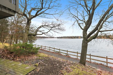Tiny photo for 25 Shoreline Road #D, Lake Barrington, IL 60010 (MLS # 12533640)