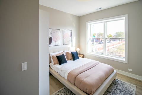 Tiny photo for 551 E 47th Street #3W, Chicago, IL 60615 (MLS # 12739465)