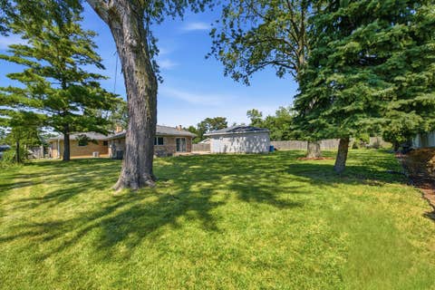 Tiny photo for 15W425 Victory Parkway, Elmhurst, IL 60126 (MLS # 12718035)