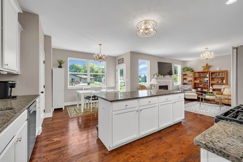 Tiny photo for Shorewood, IL 60404 (MLS # 12439367)