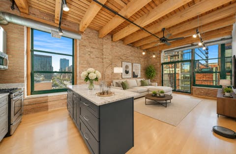 Tiny photo for 1133 S Wabash Avenue #501, Chicago, IL 60605 (MLS # 12707036)