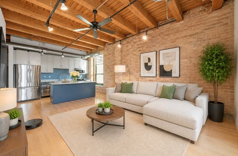 Tiny photo for 1133 S Wabash Avenue #501, Chicago, IL 60605 (MLS # 12707036)