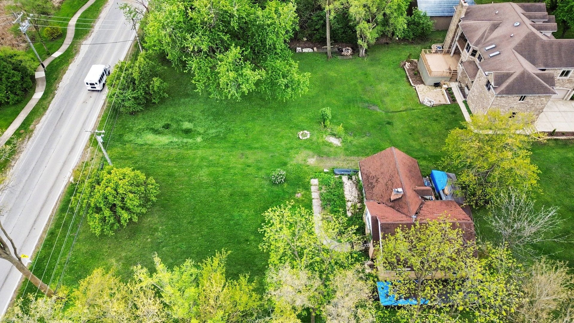 5828 Clarendon Hills Road