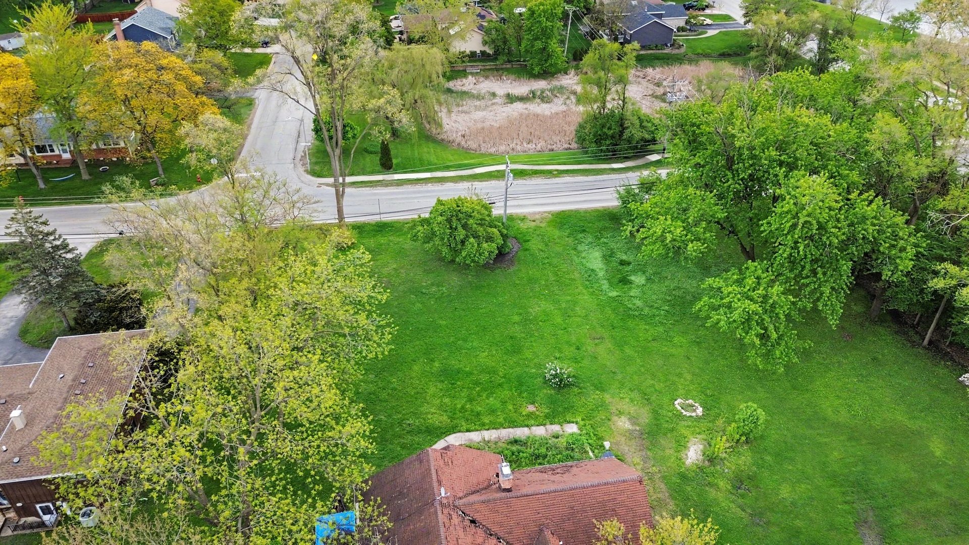 5828 Clarendon Hills Road