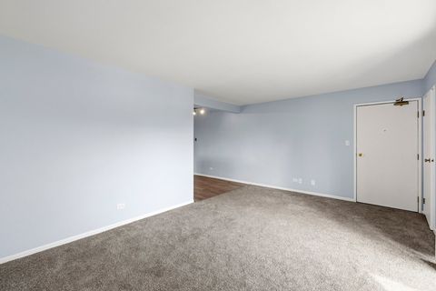 Tiny photo for 1000 Spruce Street #2A, Glendale Heights, IL 60139 (MLS # 12606804)