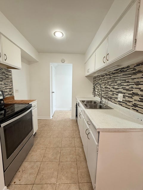 Tiny photo for 18W123 Kirkland Lane, Villa Park, IL 60181 (MLS # 12774783)