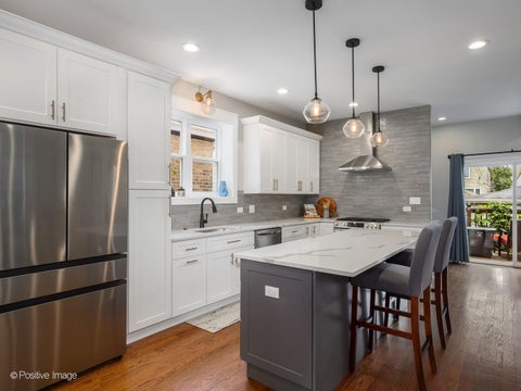 Tiny photo for 5534 N Linder Avenue, Chicago, IL 60630 (MLS # 12757837)