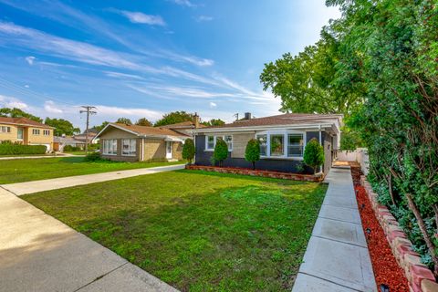 Tiny photo for 8461 GROSS POINT Road, Skokie, IL 60077 (MLS # 12458038)