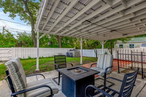 Tiny photo for 8461 GROSS POINT Road, Skokie, IL 60077 (MLS # 12458038)