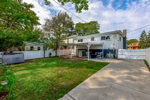 Tiny photo for 8461 GROSS POINT Road, Skokie, IL 60077 (MLS # 12458038)