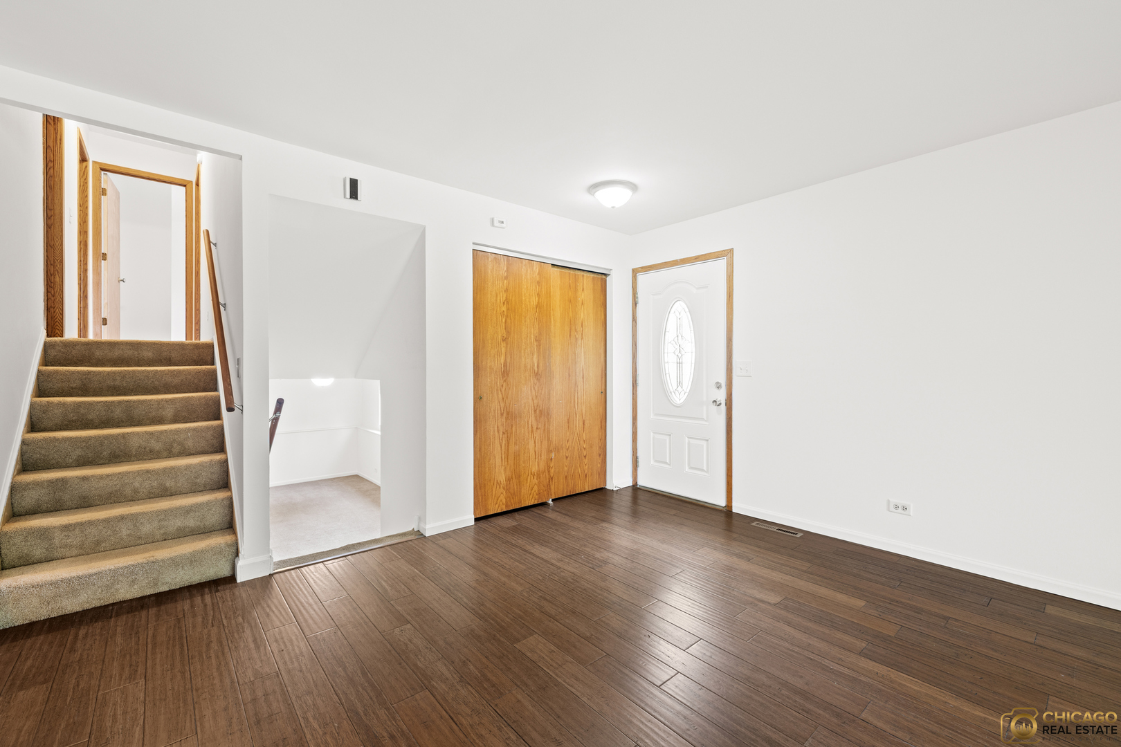 26235 N Acorn Lane