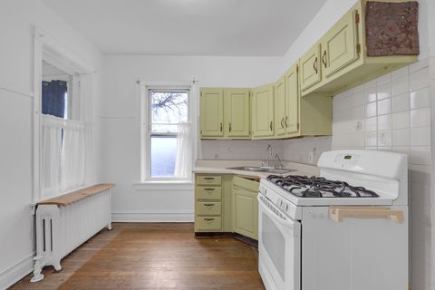 Tiny photo for 616 S Cuyler Avenue, Oak Park, IL 60304 (MLS # 12601301)
