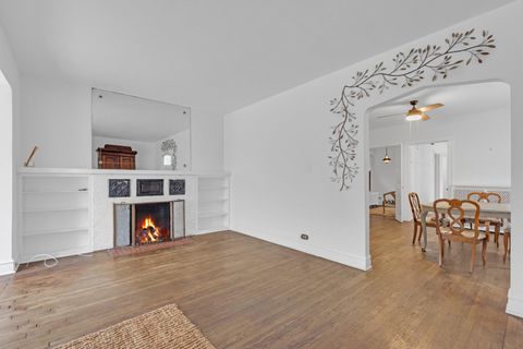 Tiny photo for 616 S Cuyler Avenue, Oak Park, IL 60304 (MLS # 12601301)