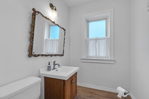 Tiny photo for 616 S Cuyler Avenue, Oak Park, IL 60304 (MLS # 12601301)