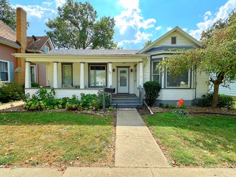 Photo of 107 W Larue Street, Streator, IL 61364 (MLS # 12487665)