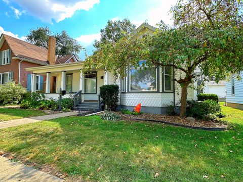 Tiny photo for 107 W Larue Street, Streator, IL 61364 (MLS # 12487665)