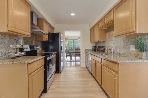 Tiny photo for 19W019 Avenue Barbizon, Oak Brook, IL 60523 (MLS # 12450688)