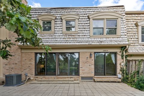 Tiny photo for 19W019 Avenue Barbizon, Oak Brook, IL 60523 (MLS # 12450688)