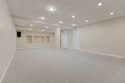 Tiny photo for 19W019 Avenue Barbizon, Oak Brook, IL 60523 (MLS # 12450688)