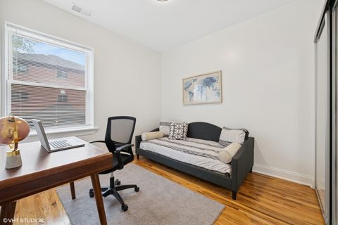 Tiny photo for 3849 W Ainslie Street #1, Chicago, IL 60625 (MLS # 12474324)