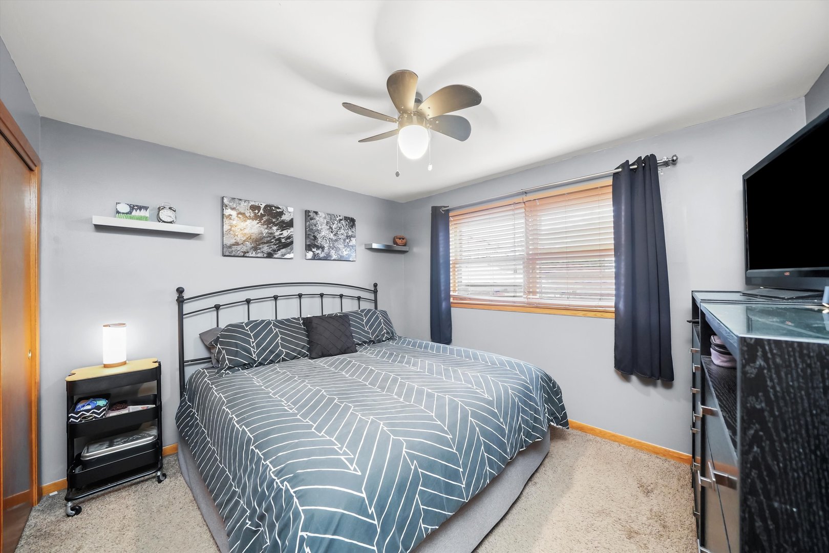 11325 S Kedzie Avenue