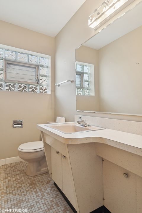 Tiny photo for 1600 N 17th Avenue #1, Melrose Park, IL 60160 (MLS # 12618033)