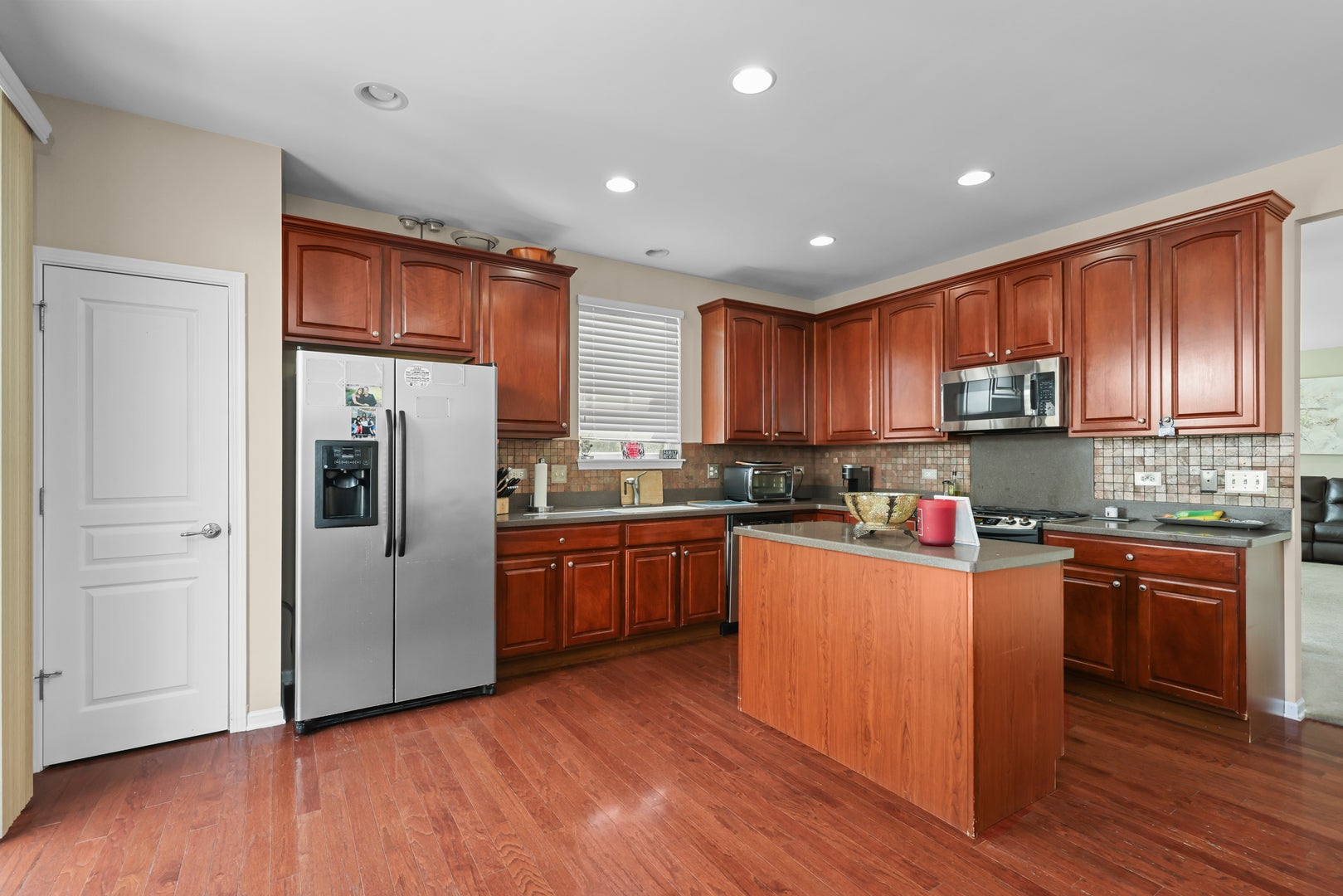 3114 Comstock Court