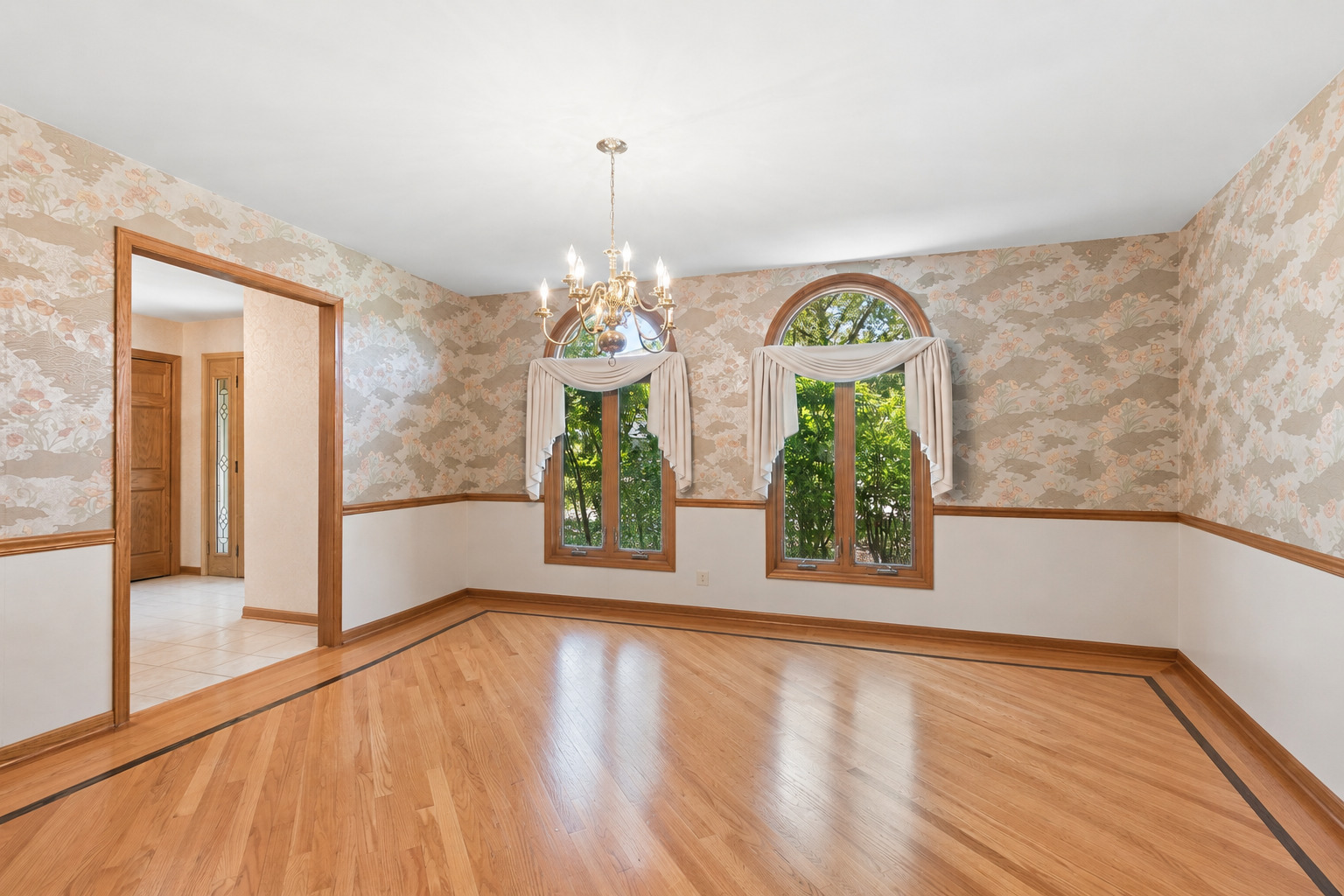 6536 Deer Lane
