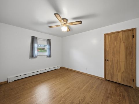 Tiny photo for 3718 Hillcrest Place, Johnsburg, IL 60051 (MLS # 12608672)