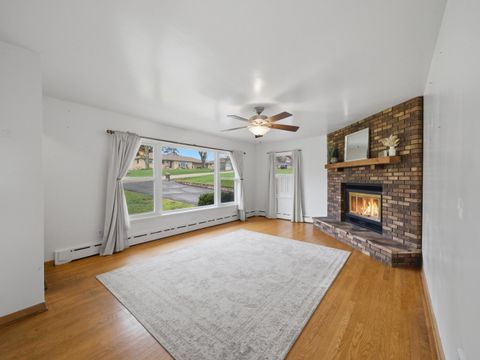 Tiny photo for 3718 Hillcrest Place, Johnsburg, IL 60051 (MLS # 12608672)