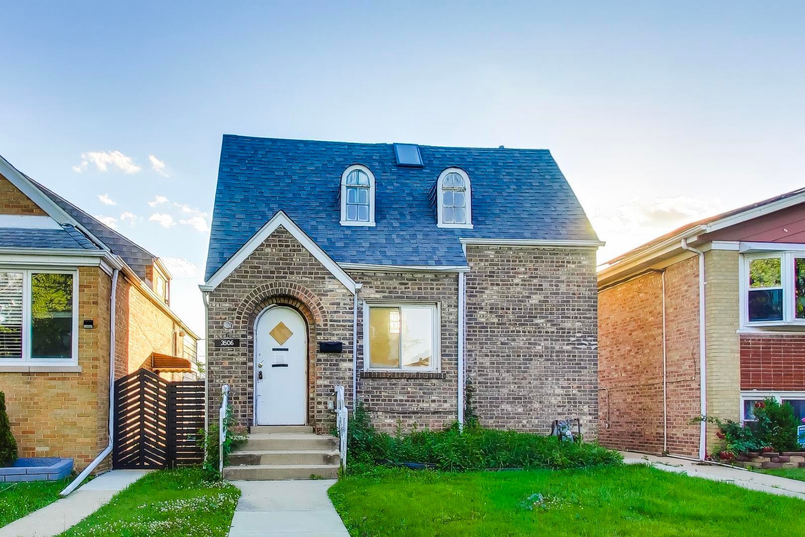 3506 S 52nd Court