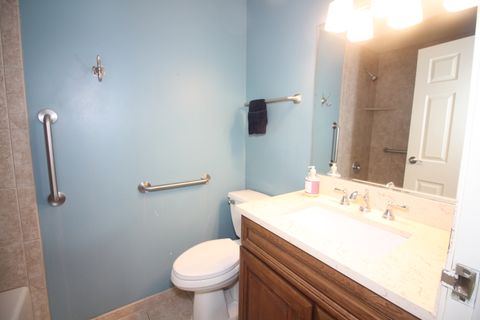 Tiny photo for 560 Vine Avenue #103, Highland Park, IL 60035 (MLS # 12490766)