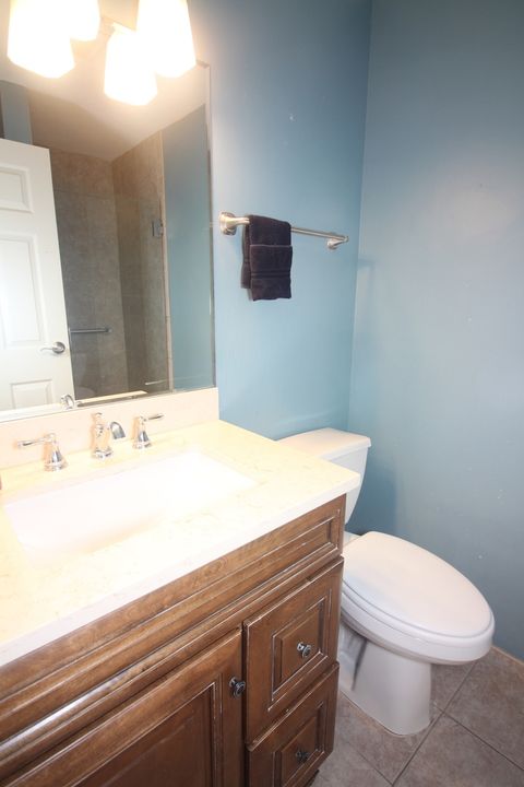 Tiny photo for 560 Vine Avenue #103, Highland Park, IL 60035 (MLS # 12490766)