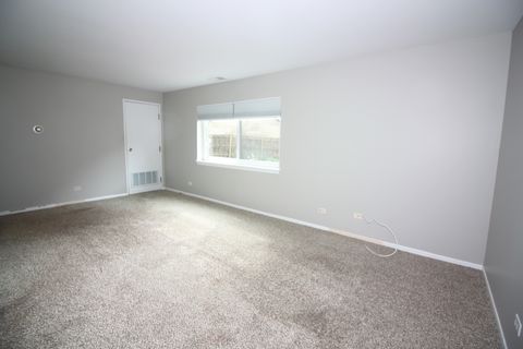 Tiny photo for 560 Vine Avenue #103, Highland Park, IL 60035 (MLS # 12490766)