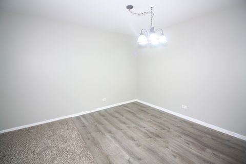 Tiny photo for 560 Vine Avenue #103, Highland Park, IL 60035 (MLS # 12490766)