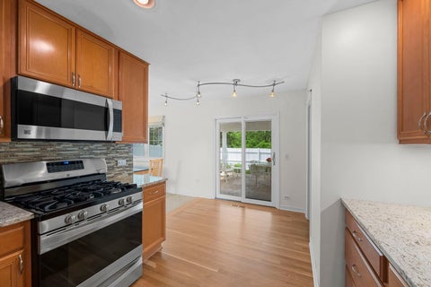 Tiny photo for 7 Greystone Court, Streamwood, IL 60107 (MLS # 12662248)