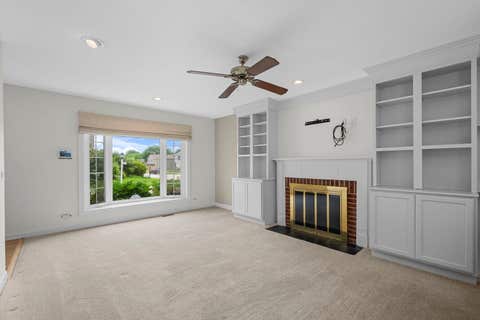Tiny photo for 7 Greystone Court, Streamwood, IL 60107 (MLS # 12662248)