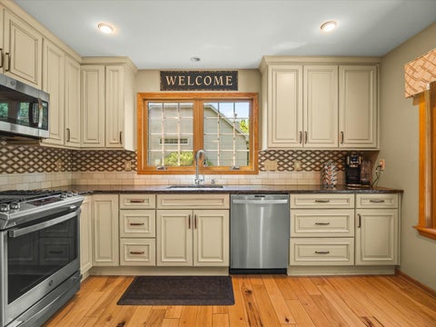 Tiny photo for 5980 Heritage Place, Loves Park, IL 61111 (MLS # 12681191)