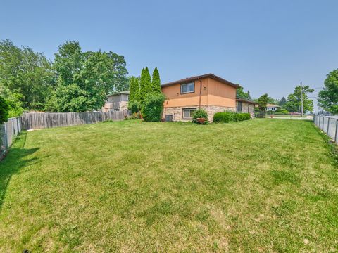Tiny photo for 7201 W 110th Street, Worth, IL 60482 (MLS # 12405777)