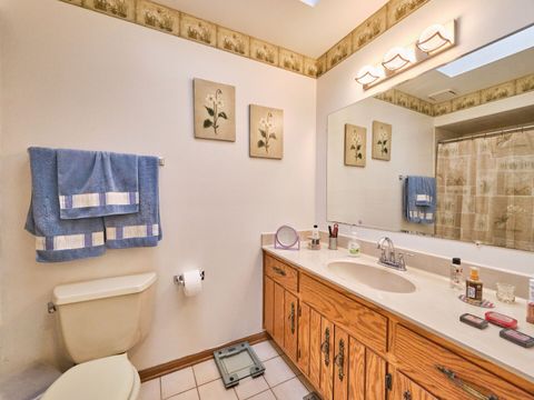 Tiny photo for 7201 W 110th Street, Worth, IL 60482 (MLS # 12405777)