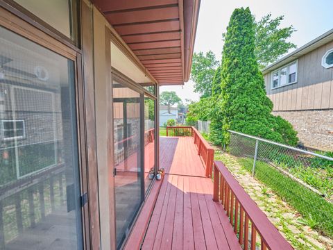 Tiny photo for 7201 W 110th Street, Worth, IL 60482 (MLS # 12405777)